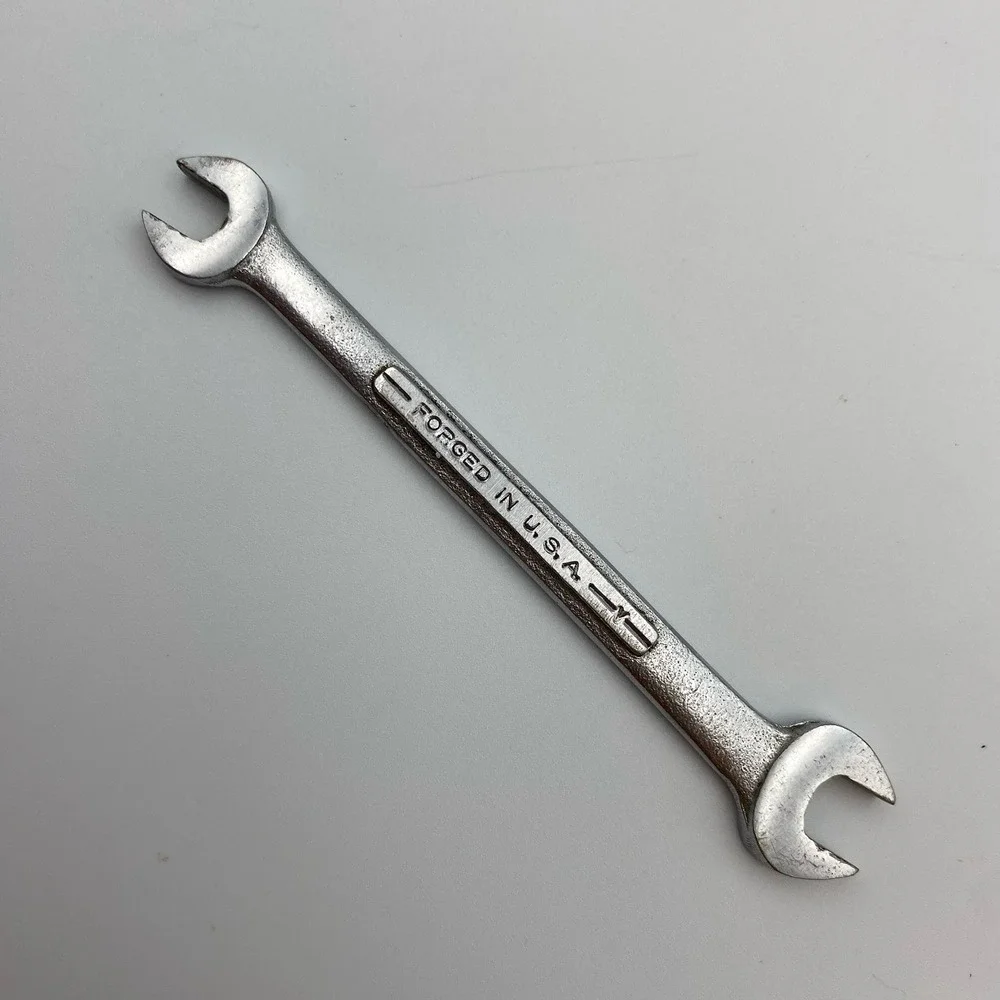 CRAFTSMAN Double Open End Wrench 1/4‎ & 5/16 Forged in U.S.A.